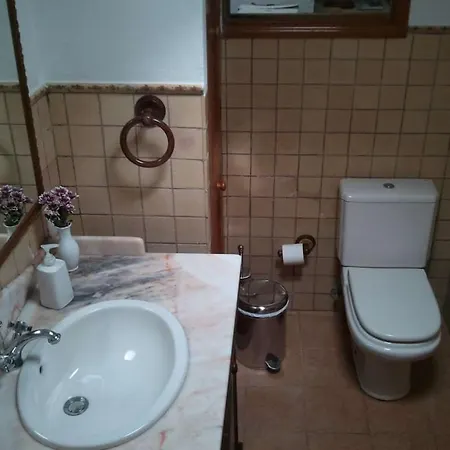 Sleeps 6 Pool Wifi *
