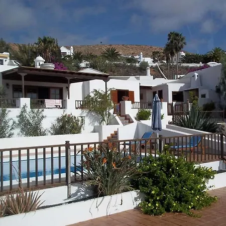 Sleeps 6 Pool Wifi *