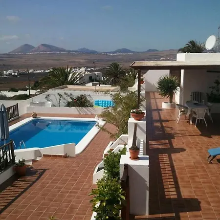 Sleeps 6 Pool Wifi