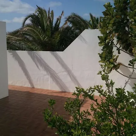 Sleeps 6 Pool Wifi * Nazaret