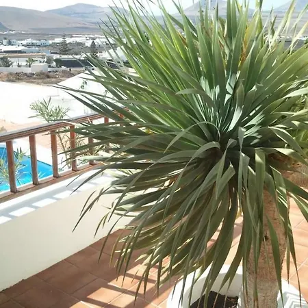 Sleeps 6 Pool Wifi Villa *