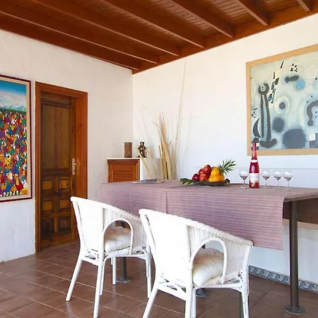 Sleeps 6 Pool Wifi